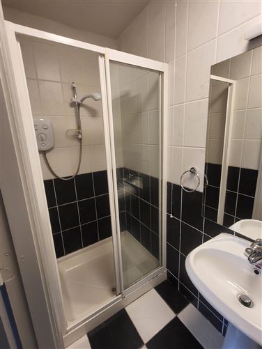 11 Earls Court Lough Rinn, Mohill, Leitrim