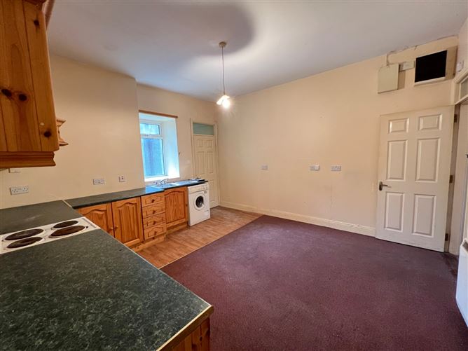 4 John St, Tipperary Town, County Tipperary