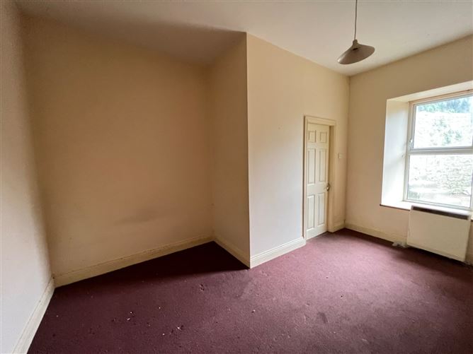 4 John St, Tipperary Town, County Tipperary