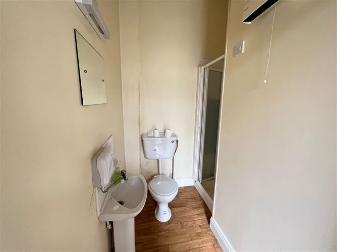 4 John St, Tipperary Town, County Tipperary