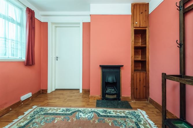 1 St. Patricks Terrace, Newbridge Road, Naas, Co. Kildare