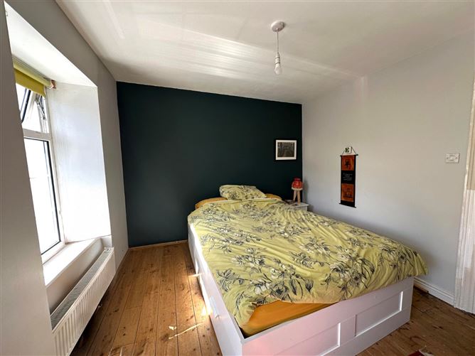 70 Salthill Road Lower, Salthill, Galway City