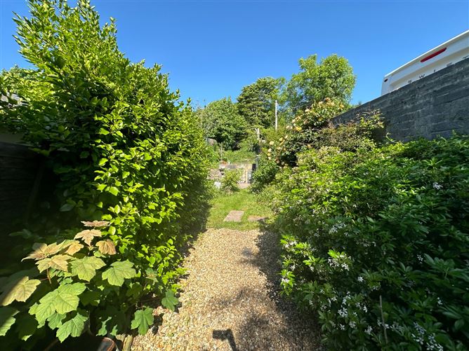 70 Salthill Road Lower, Salthill, Galway City
