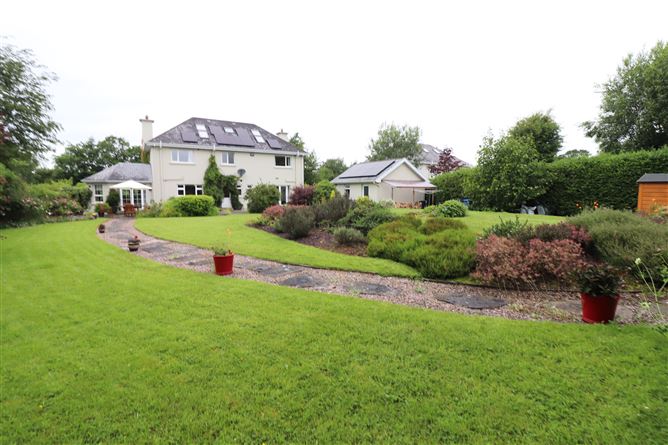 6 Manor Grove, Blackwater, Ardnacrusha, Clare