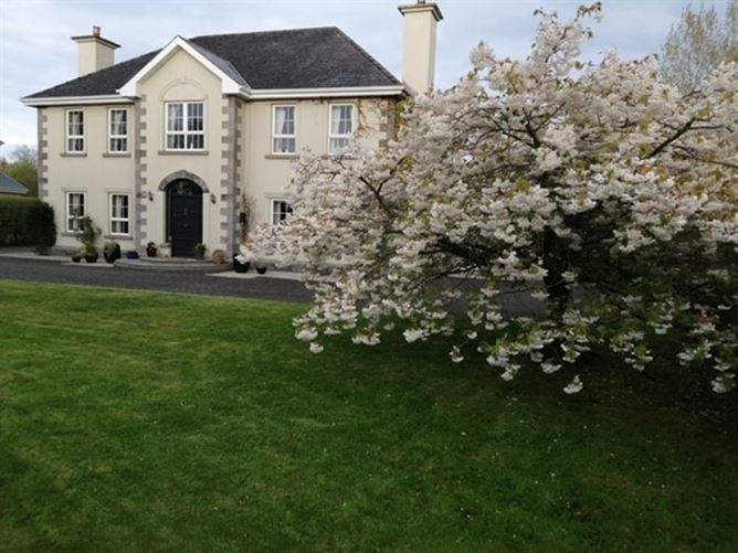 6 Manor Grove, Blackwater, Ardnacrusha, Clare