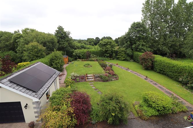 6 Manor Grove, Blackwater, Ardnacrusha, Clare