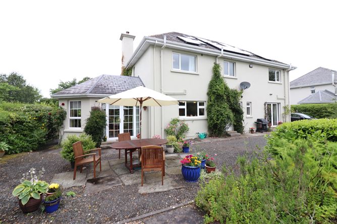6 Manor Grove, Blackwater, Ardnacrusha, Clare