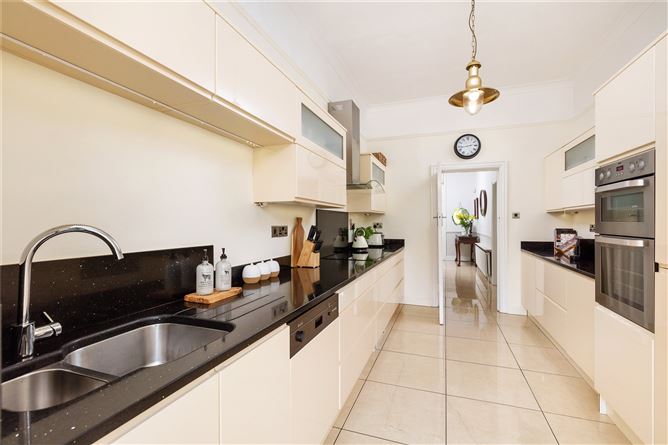 71 Iona Villas, Glasnevin, Dublin 9