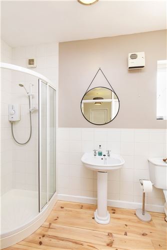 71 Iona Villas, Glasnevin, Dublin 9