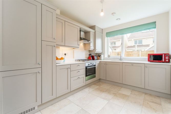 12 Diswellstown Court, Castleknock, Dublin 15