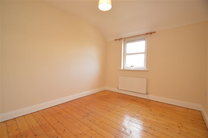 1 Courtville, Rocky Road, Midleton, Cork