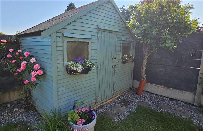 7 Woodside, Dunderrow, Kinsale, Cork
