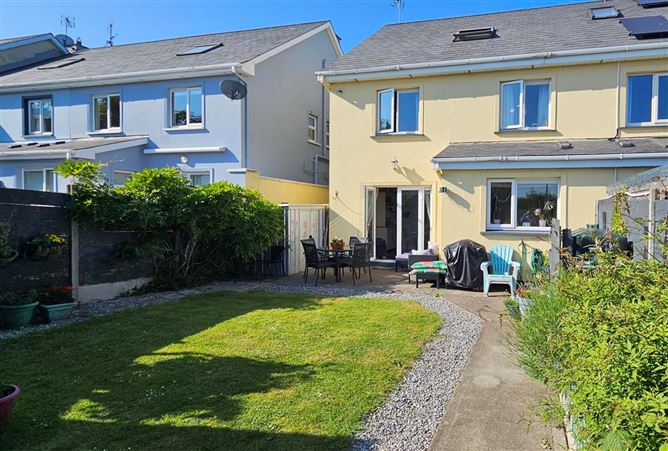 7 Woodside, Dunderrow, Kinsale, Cork