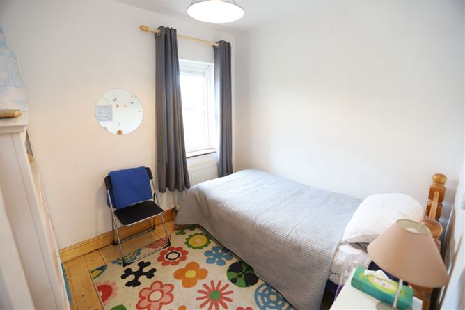 7 Woodside, Dunderrow, Kinsale, Cork
