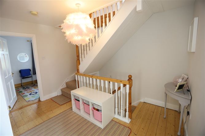 7 Woodside, Dunderrow, Kinsale, Cork