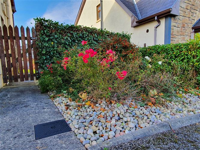 4 Ardkill Place, Ballinagh, Cavan