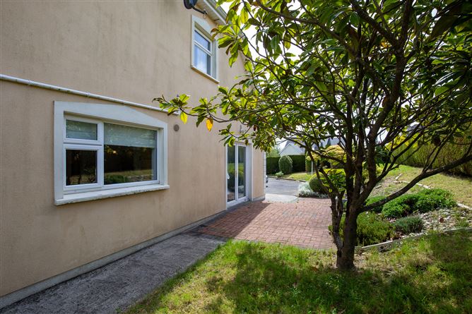 8 The Elms, Kilanerin, Gorey, Co. Wexford