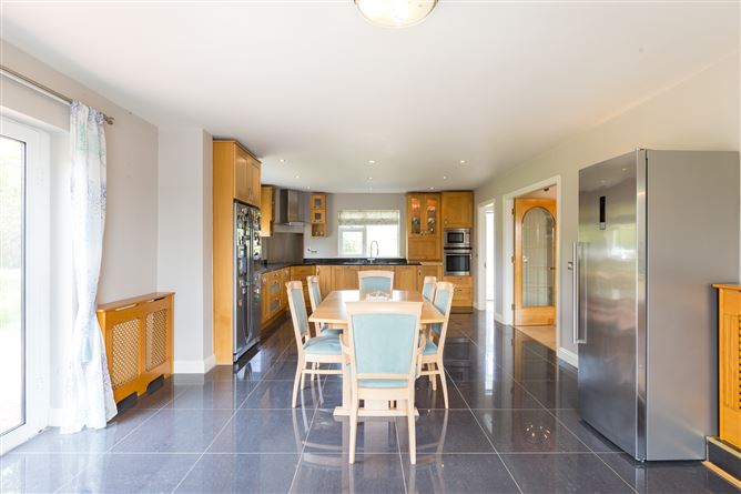 8 The Elms, Kilanerin, Gorey, Co. Wexford
