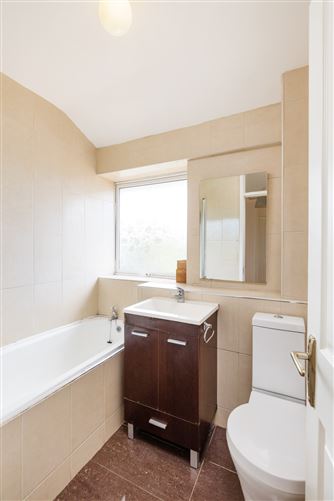 16 Sutton Court, Sutton, Dublin 13