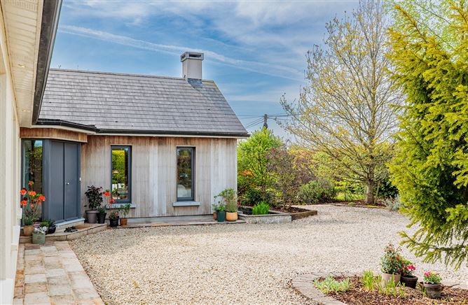 Pond House, Gragara, Jenkinstown, Co. Kilkenny