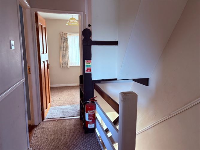 34 Rooska, Lisdoonvarna, Clare