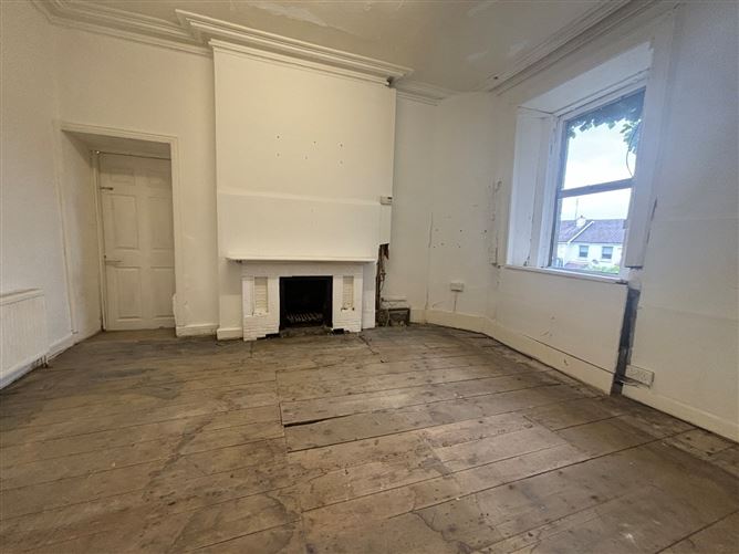 5 Martello Avenue, Summerhill Road, Dun Laoghaire, Co. Dublin