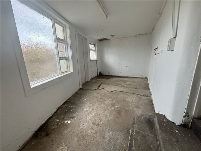 5 Martello Avenue, Summerhill Road, Dun Laoghaire, Co. Dublin
