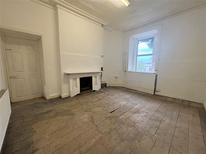5 Martello Avenue, Summerhill Road, Dun Laoghaire, Co. Dublin