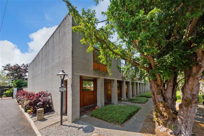 1 Herbert Mews, Herbert Road, Dublin 4