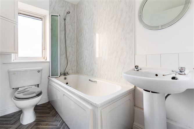 Photo 7 of 9 — 265 Castlecurragh Heath, Mulhuddart, Dublin 15