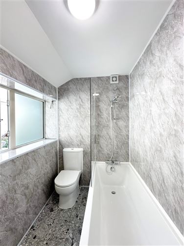 Photo 18 of 33 — 21 Millmount Avenue, Drumcondra, Dublin 9