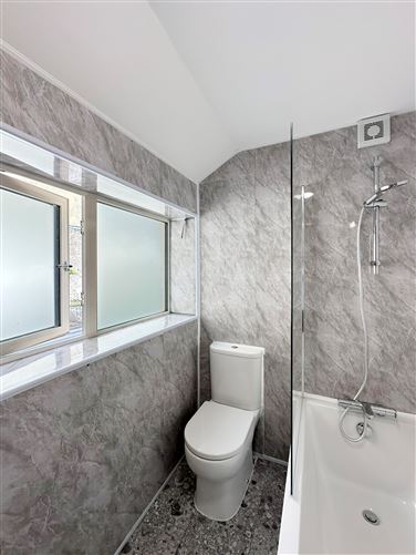 Photo 15 of 33 — 21 Millmount Avenue, Drumcondra, Dublin 9