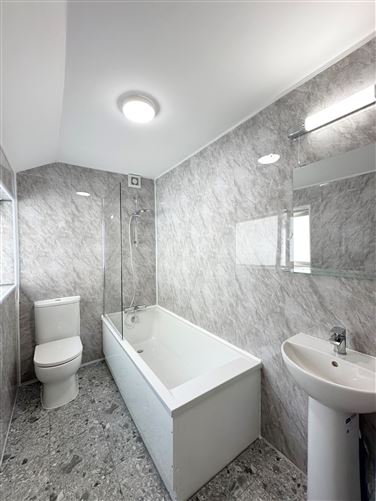 Photo 14 of 33 — 21 Millmount Avenue, Drumcondra, Dublin 9