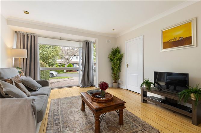 16 The Lawn, Woodpark, Ballinteer, Dublin 16