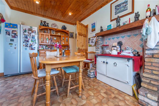 7 Ard na Mara, Salthill, Galway
