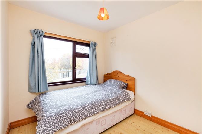 20 Brookwood Grove, Artane, Dublin 5