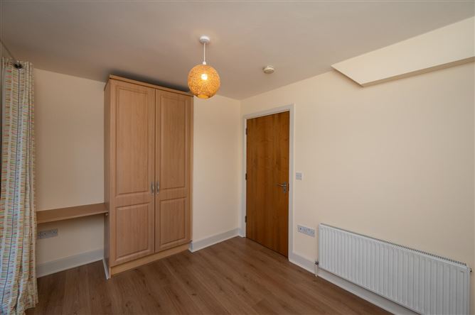 7 Bridgefield Grove, Curraheen Road, Bishopstown, Cork City, Co. Cork