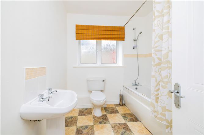 Apt 16 Park Boulevard, Tyrrelstown, Dublin 15