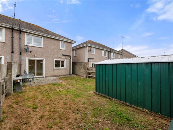 28 Ballycanew Court, Ballycanew, Wexford