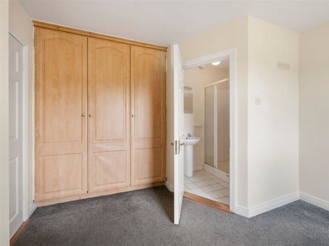 28 Ballycanew Court, Ballycanew, Wexford