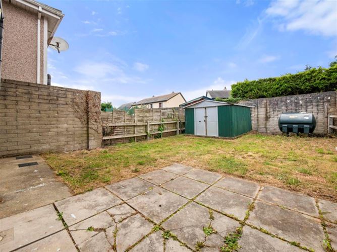 28 Ballycanew Court, Ballycanew, Wexford
