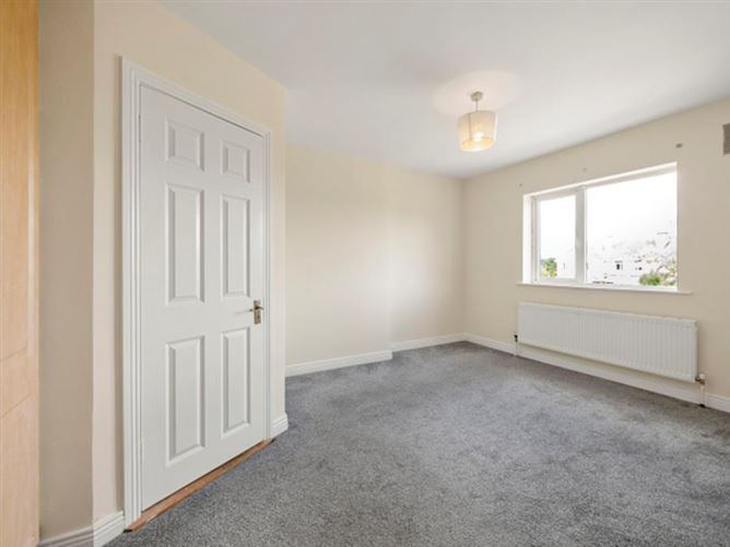 28 Ballycanew Court, Ballycanew, Wexford