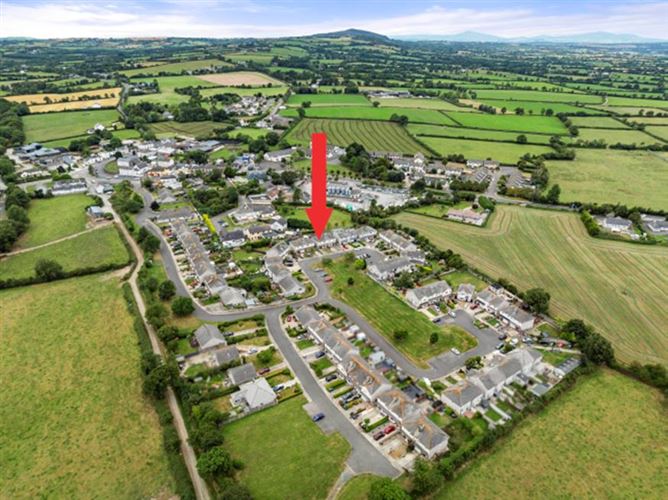 28 Ballycanew Court, Ballycanew, Wexford