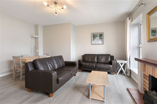 8 Custom Hall, Gardiner Street Lower, North City Centre, Dublin 1