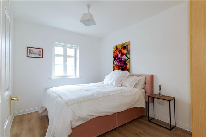 124 Dun na Carraige, Blackrock, Salthill, Galway