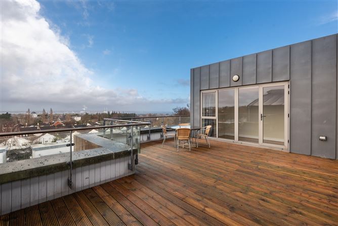 294 Beechwood Court, Stillorgan Road, Blackrock, Co. Dublin