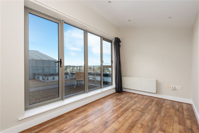 294 Beechwood Court, Stillorgan Road, Blackrock, Co. Dublin