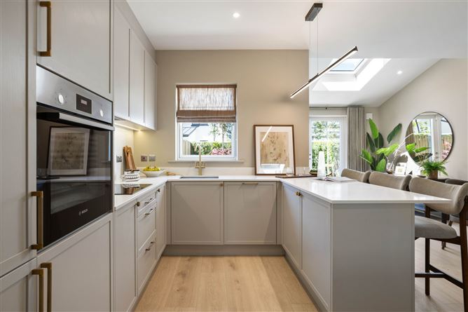 https://photos-a.propertyimages.ie/media/0/2/8/5002820/c8199c99-5cf9-4312-b60a-109fa51f7f48_l.jpg
