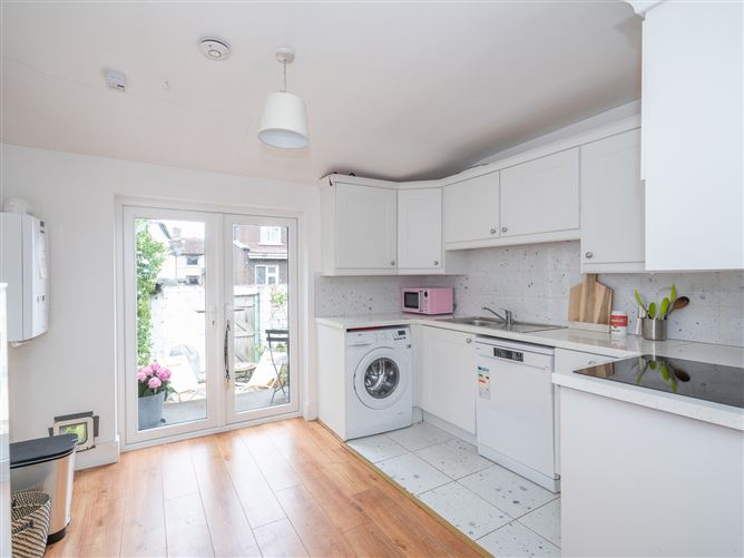 Photo 8 of 23 — 76 Kickham Road, Inchicore, Co. Dublin, Dublin 8