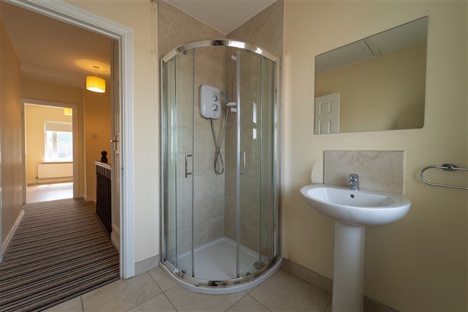 Photo 14 of 21 — 16 Brookfield Green, Kimmage, Dublin 12